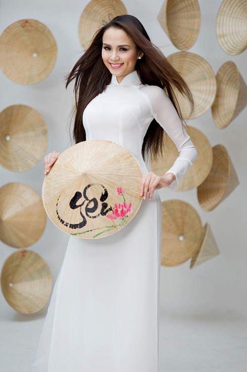 sao-viet-xung-xinh-ao-dai-chao-xuan-2013-25