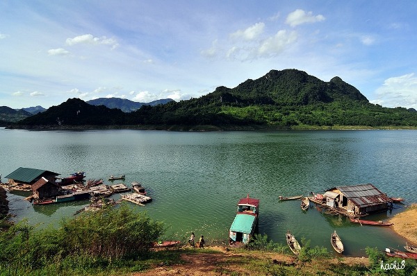 say-dam-thung-nai-hoa-binh-3