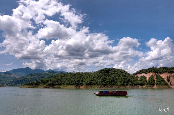 say-dam-thung-nai-hoa-binh-7