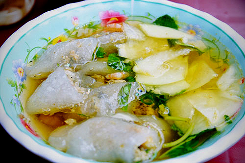 so-1-banh-bot-loc-chan-nuoc-thuy-khue-3