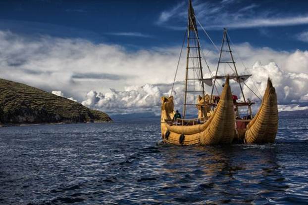 sung-so-ve-dep-reed-boat-o-ho-titicaca-14