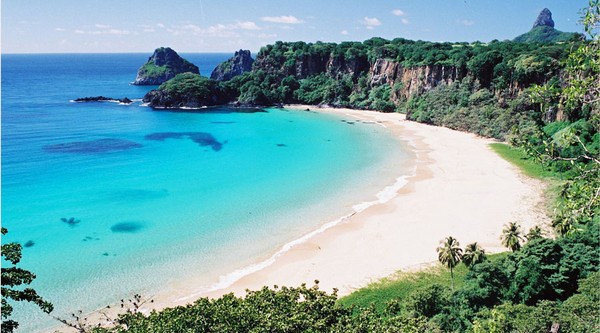 tham-quan-thien-duong-fernando-de-noronha-brazil-1