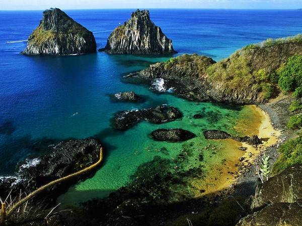 tham-quan-thien-duong-fernando-de-noronha-brazil-4