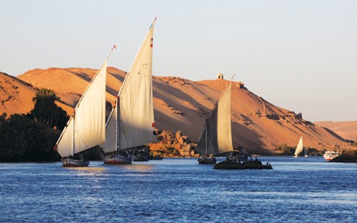 tham-thanh-pho-aswan-noi-chau-phi-bat-dau-5