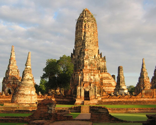 toi-tham-ayutthaya-dat-phat-cua-thay-tro-duong-tang-3