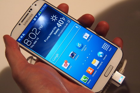 Giúp bạn Galaxy S4 đã có giá?