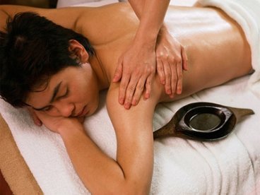 Giúp bạn 5 kiểu massage tăng lực cho quý ông