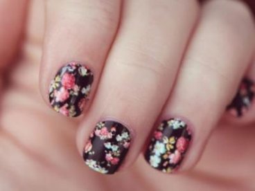 5 kiểu nail nữ tính cho mùa thu