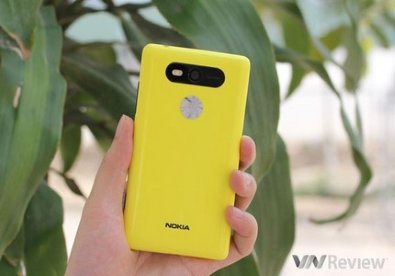 Giúp bạn 7 smartphone siêu mất giá trong năm 2013