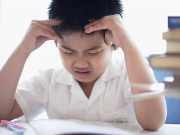 Giúp bạn Bí quyết giúp con vượt qua stress đầu năm học mới