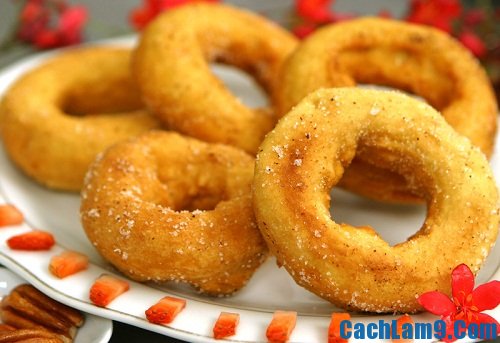 Giúp bạn Cách làm bánh donut xốp mềm không cần lò nướng