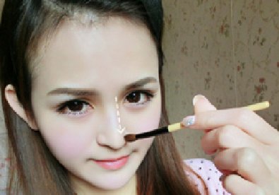 Giúp bạn Cách make up nhẹ nhàng mà vẫn xinh tươi cùng bạn gái