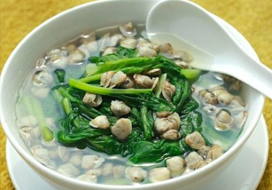 Giúp bạn Canh cải ngọt nấu hến thanh mát