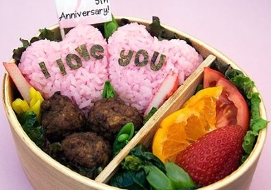 Giúp bạn Cơm hộp tình yêu - món quà cực tình củm cho ngày Valentine