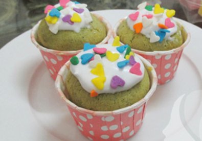 Giúp bạn Cupcake bơ trà xanh đón tuần mới