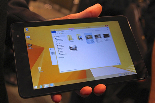 Giúp bạn Dell hồi sinh thương hiệu Venue với chiếc máy tính bảng Windows 8.1 màn hình 8