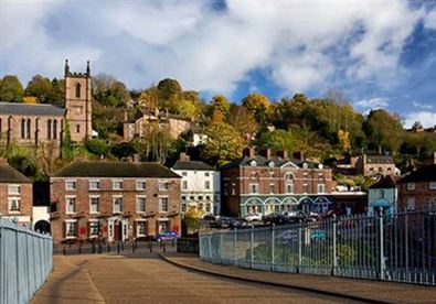 Giúp bạn Hẻm núi Ironbridge thành di sản