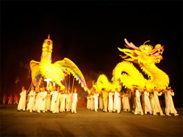 Giúp bạn Hướng dẫn các hoạt động của Festival Huế 2012