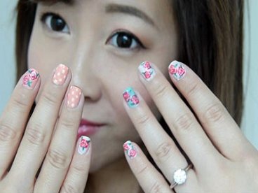 Giúp bạn Hướng dẫn vẽ nail hoa hồng chấm bi đón thu (Video)