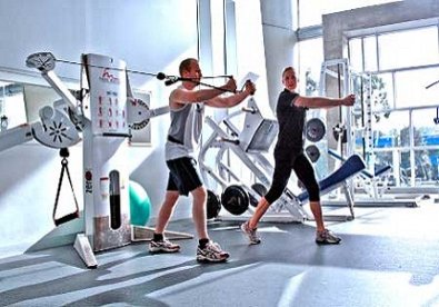 Giúp bạn Không còn lo béo bụng với Gym