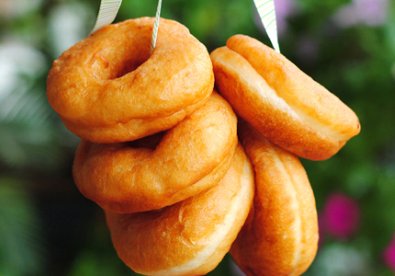 Giúp bạn Làm bánh donut mềm xốp thơm ngon