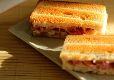 Giúp bạn Làm bánh mì Croque Monsieur kiểu Pháp cực hấp dẫn