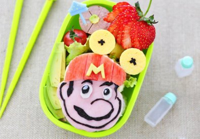 Giúp bạn Làm cơm bento Mario ngộ nghĩnh cho bé yêu