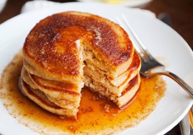 Giúp bạn Làm pancake táo xốp mềm