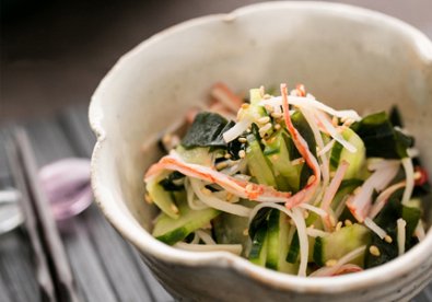 Giúp bạn Làm salad dưa leo kiểu Nhật