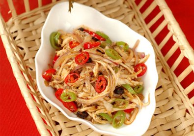 Giúp bạn Làm salad gà cay hấp dẫn