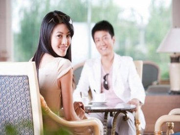 Giúp bạn Làm sao để chàng 'phát điên' ngay trong buổi hẹn đầu tiên?