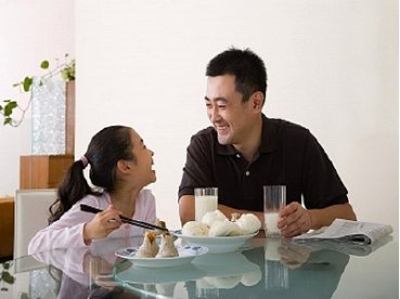 Giúp bạn Làm sao để con bạn không mắc phải thói a dua