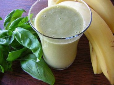 Giúp bạn Làm sao để pha chế Smoothies chuối