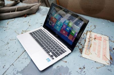 Giúp bạn Laptop nổi bật bán tháng 12/2012