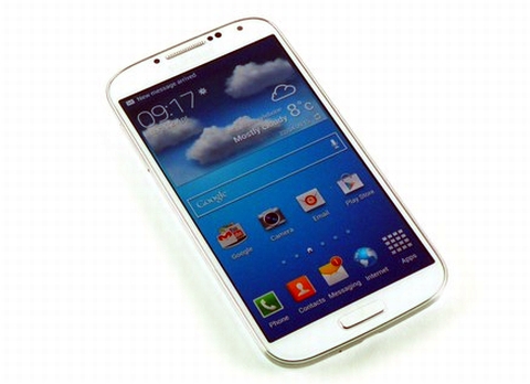 Giúp bạn LG G2, Galaxy S4, HTC One: Chọn máy nào?