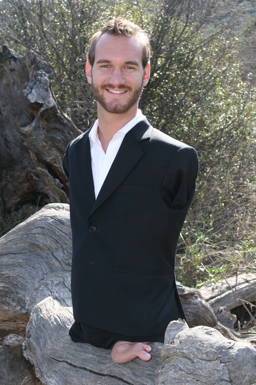 Giúp bạn Lịnh trình của Nick Vujicic tại Việt Nam như nào?