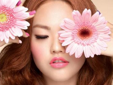 Giúp bạn Make-up và tẩy trang mắt chuẩn như sao Hàn