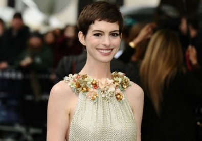 Giúp bạn Mẹo make up đẹp như Anne Hathaway