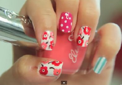 Nail họa tiết floral thời thượng