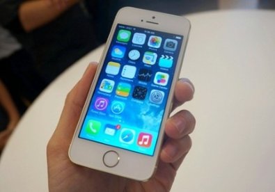 Giúp bạn Nên chọn iPhone 5S hay “quay về” với iPhone 5?