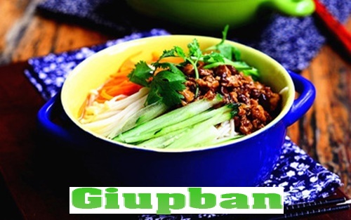 Giúp bạn Cách làm thịt lợn xay trộn mì thơm ngon hấp dẫn