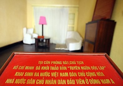 Giúp bạn Ngôi nhà 48 Hàng Ngang: Nơi Bác Hồ viết Tuyên ngôn Độc lập