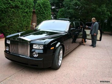 Giúp bạn Những điều thú vị ít biết về xe Rolls-Royce