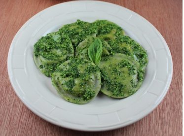 Giúp bạn Ravioli húng quế kiểu Ý đầy hấp dẫn