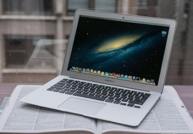 Giúp bạn Sinh viên có nên mua laptop trong thời điểm này?