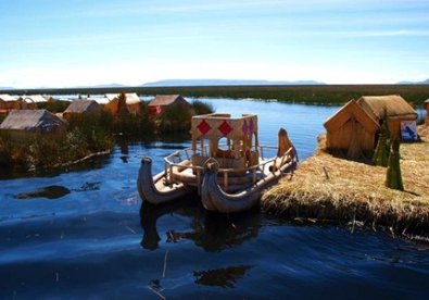 Giúp bạn Sững sờ vẻ đẹp Reed Boat ở hồ Titicaca