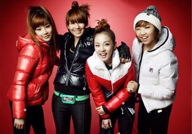 Giúp bạn Vì sao 2NE1 nổi tiếng nhất làng K-pop Hàn?